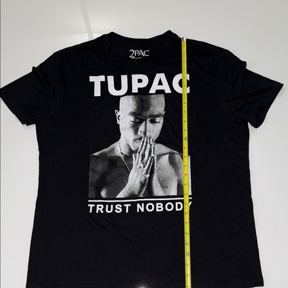 2Pac Black Graphic Tee for Men Size L - Picture 4 of 6